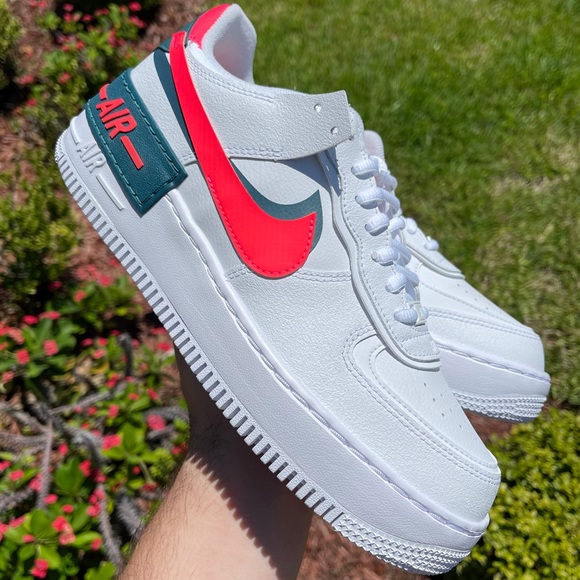 Nike Air Force 1 Low “Red Swoosh” - Picture 1 of 3